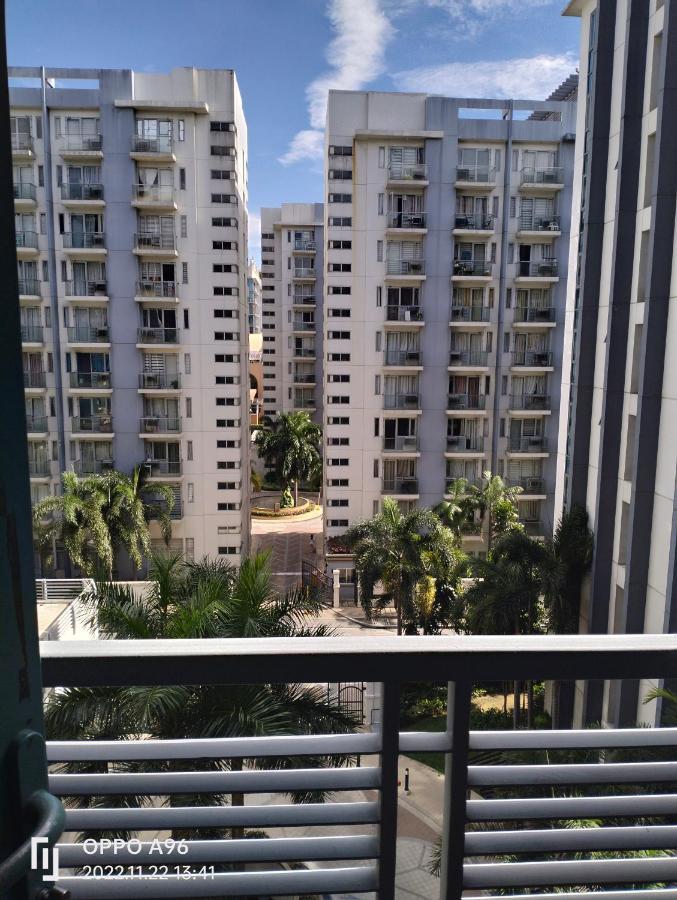 Pasay Condotel Near Resorts World & Airport 外观 照片
